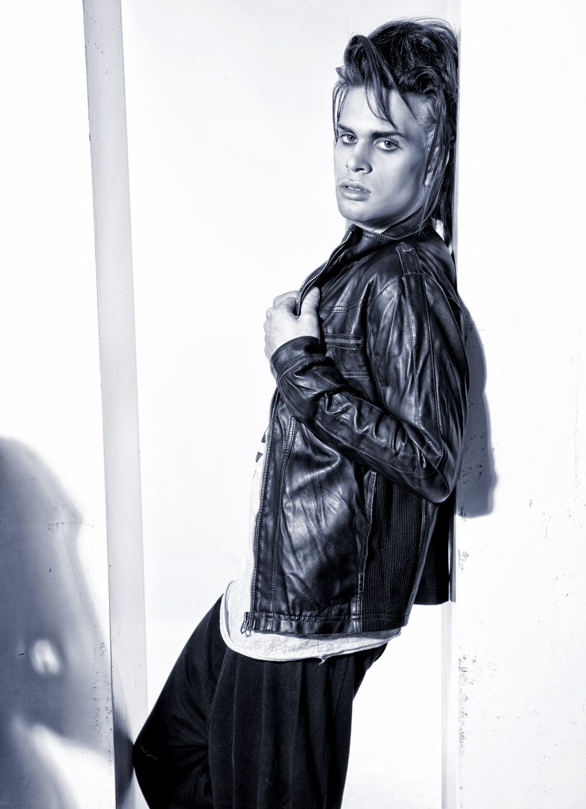 Männer-Fotoshooting Hamburg – Mann in Lederjacke – cooles Männer-Shooting bei BEAUTYSHOTS